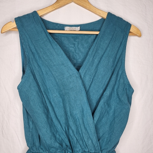 Anna Melani Linen Jumpsuit - Picture 3 of 4